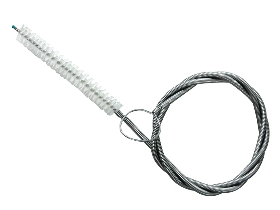 deuter-streamer-tube-brush-spazzola-flessibile-100-cm-per-la-pulizia-del-sistema image 1