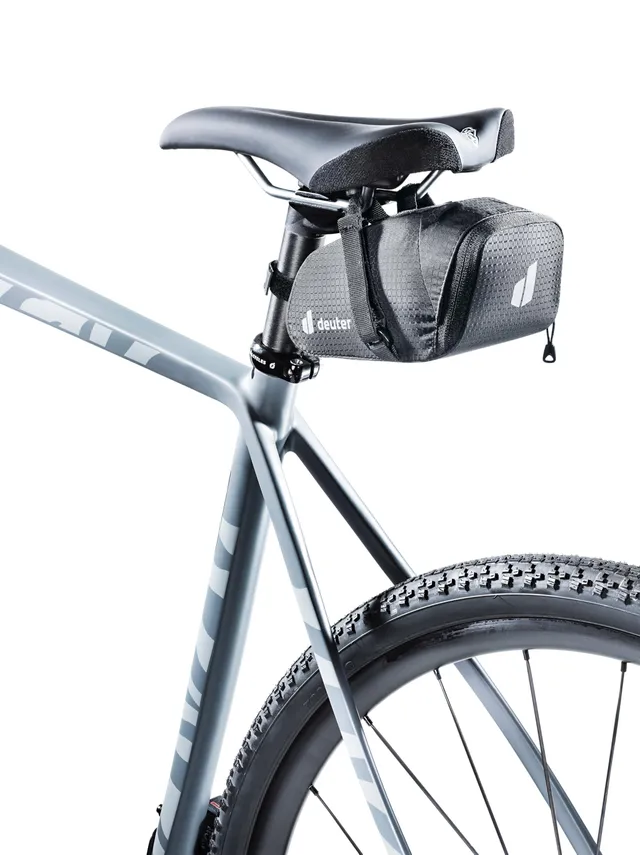 deuter-bike-bag-0-8-astuccio-per-sella-bici-con-zip-riflettente-e-in-materiale-r image 1